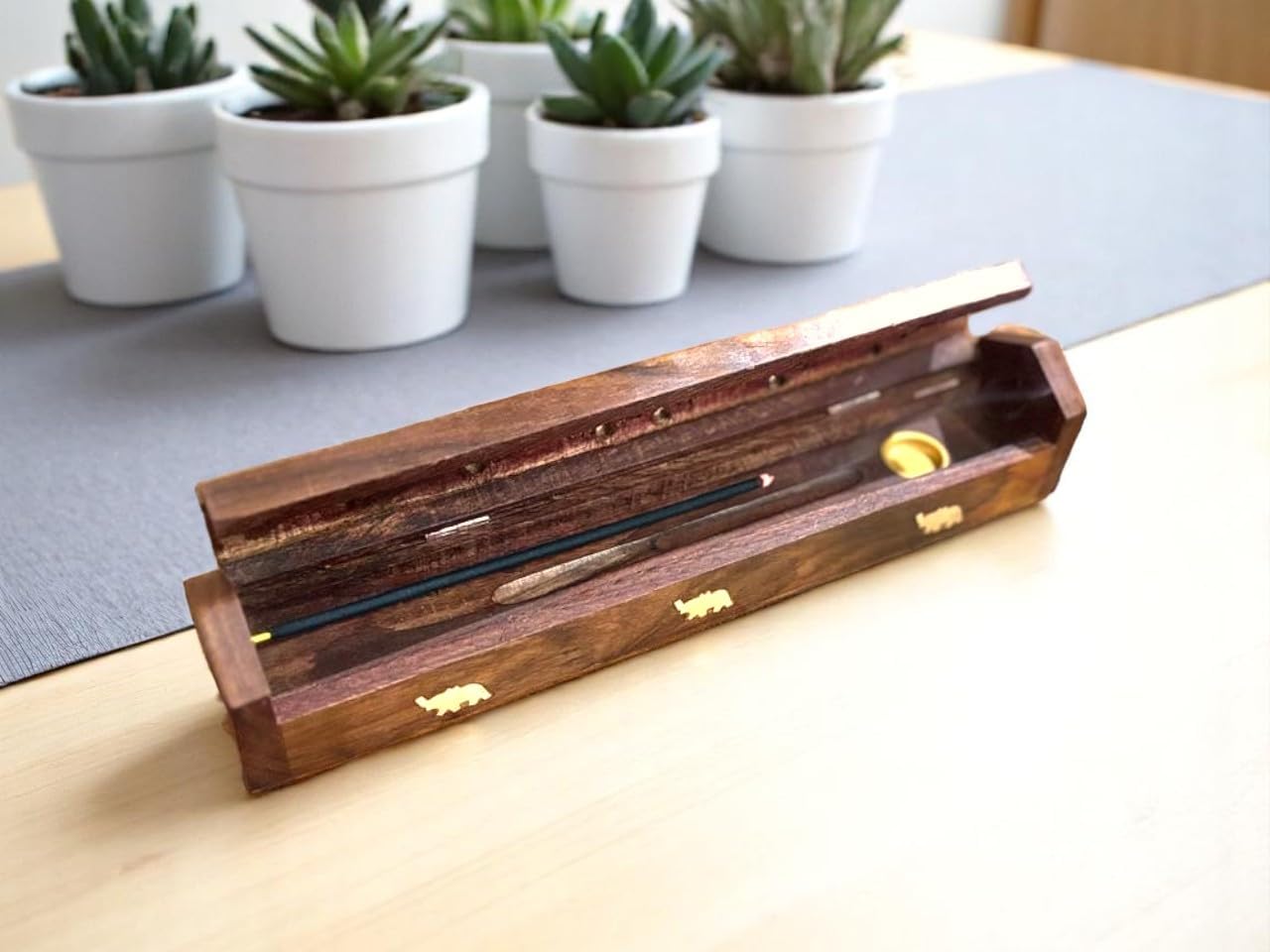 茶道具 炭屋香合 木彫 Wood incense box 共箱 WOOD ART STORE Wooden Incense Stick Holder | Agarbatti Storage Box